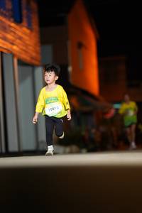 BIB: 10013
                            <button type="button" onclick="openModal(21743460)" class="btn btn-primary btn-sm float-right btn-popup" data-toggle="modal" data-target=".modal-high-quality">
                        <i class="fas fa-shopping-cart"></i> Add to Cart
                    </button>
                                            <button type="button" onclick="isThisMe(21743460, true)" class="btn btn-success btn-sm float-right btn-popup btn-isme hidden" data-toggle="tooltip" data-placement="bottom" title="นี่คือรูปของคุณใช่ไหม คลิกที่นี่เพื่อเอาเข้าอัลบั้ม">
                        <i class="fas fa-plus"></i> Add to album
                    </button>
                    <button type="button" onclick="isThisMe(21743460, false)" class="btn btn-warning btn-sm float-right btn-popup btn-isnotme hidden">
                        <i class="fas fa-ban"></i> Remove from album
                    </button>